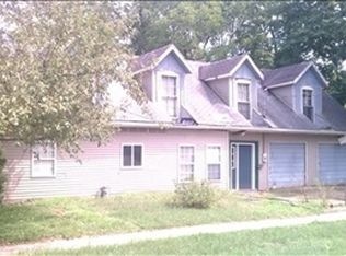 401 N Grant Ave, Three Rivers, MI 49093