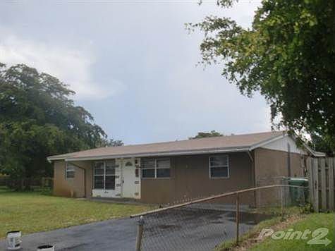 2nd image of 3800 NW 7th Pl