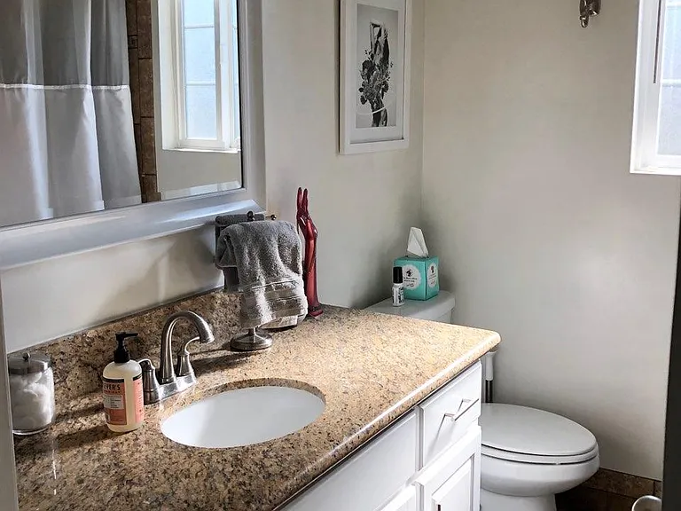 11470 Moorpark St #1 — Photo 9