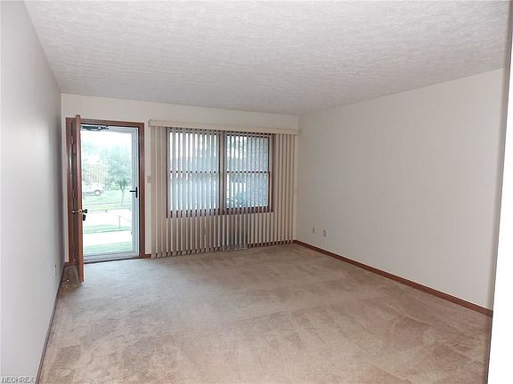 3rd image of 483-485 S Kaser Dr
