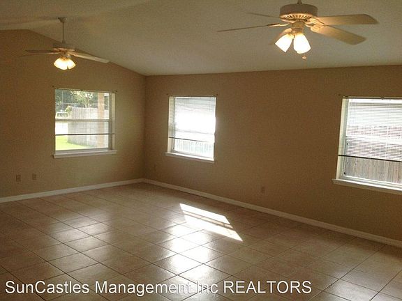 4th image of 123 Cypress St