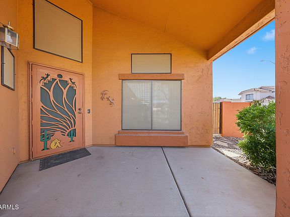 2nd image of 3713 E ISABELLA Avenue