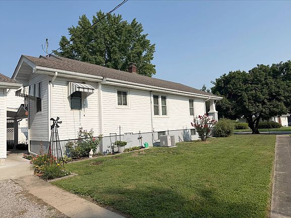 4th image of 606 E Center St