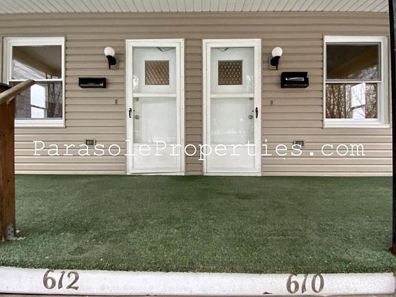2nd image of 610 Lincoln St