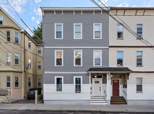 72 Mozart St, Jamaica Plain, MA 02130