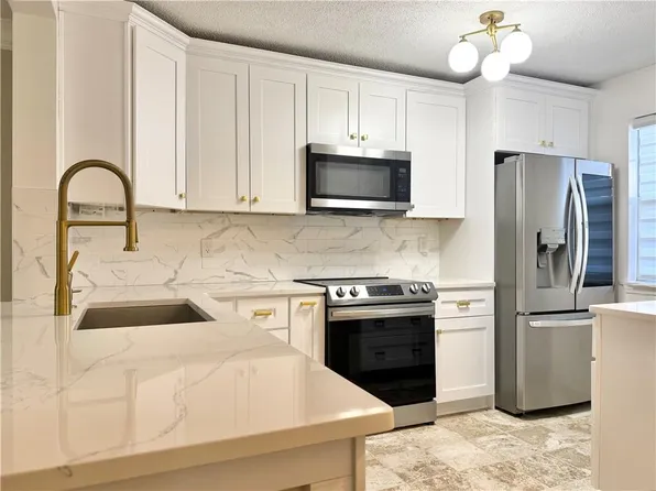 3974 Stillwater Dr, Duluth, GA 30096