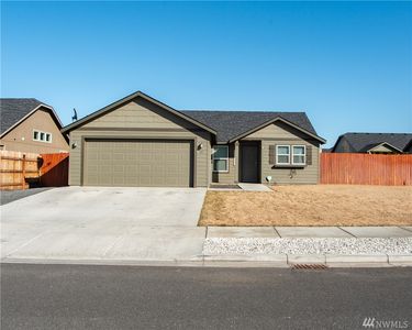 817 S Wilder St, Moses Lake, WA, 98837