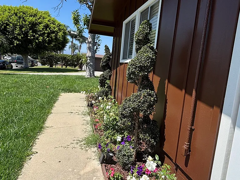 238 S Gardenglen St — Photo 3