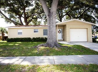 206 S Old Coachman Rd, Clearwater, FL 33765