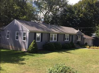 281 Crescent Cir, Cheshire, CT 06410