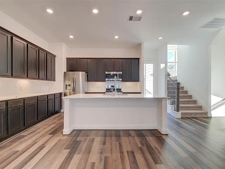 1415 Adell Rose Ln — Photo 33