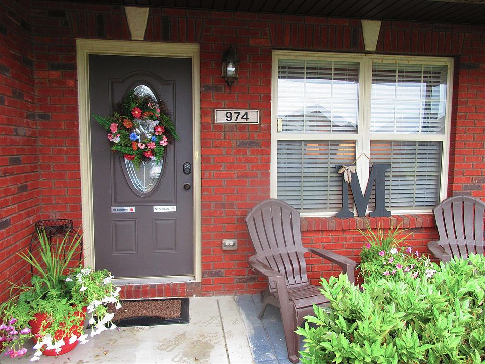 1st image of 974 Culverson Ct