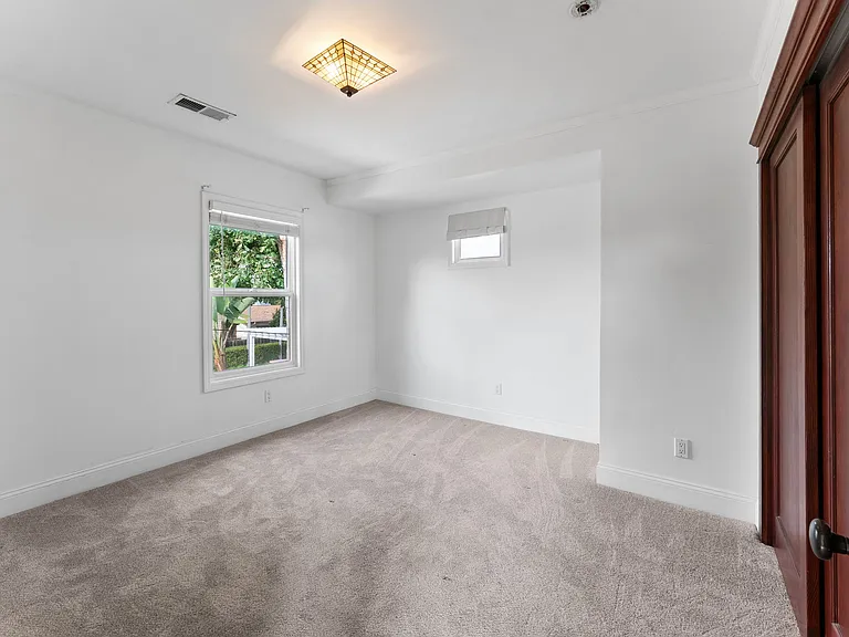 3330 Collier Ave #B — Photo 6