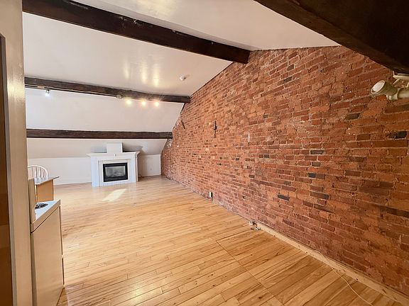 2nd image of 321 King St E #3