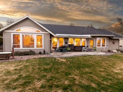 8830 Merlin Dr, Redmond, OR, 97756