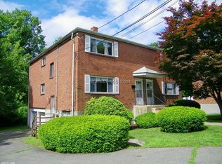 21 Kippy Dr #1, Waban, MA 02468