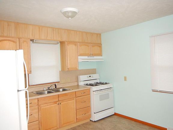 5th image of 3218 10th Ave