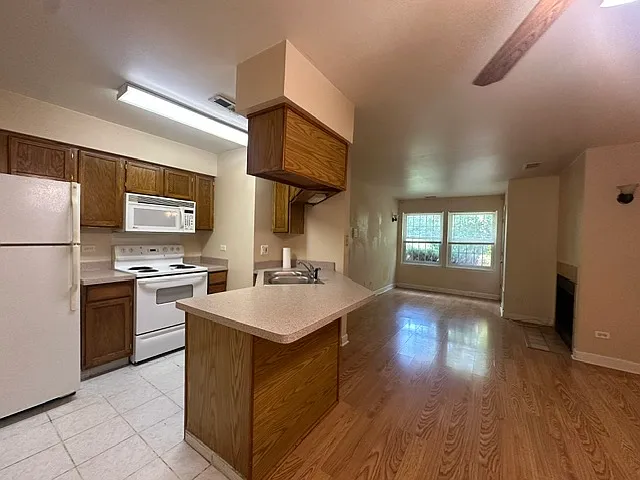 1403 E Wyndham Cir #106 — Photo 19