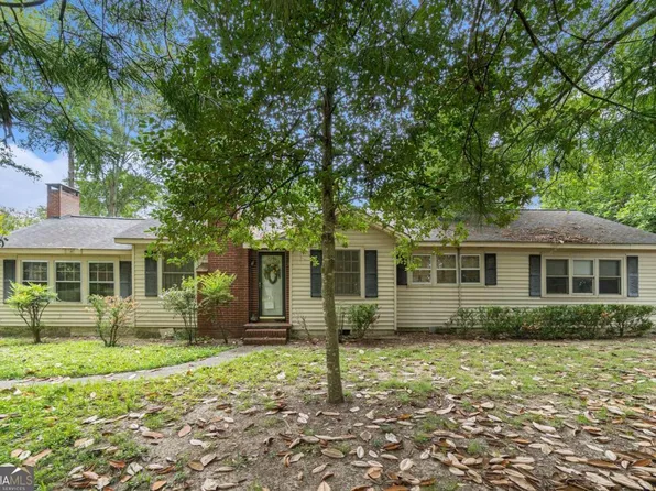 851 College St, Rockmart, GA 30153