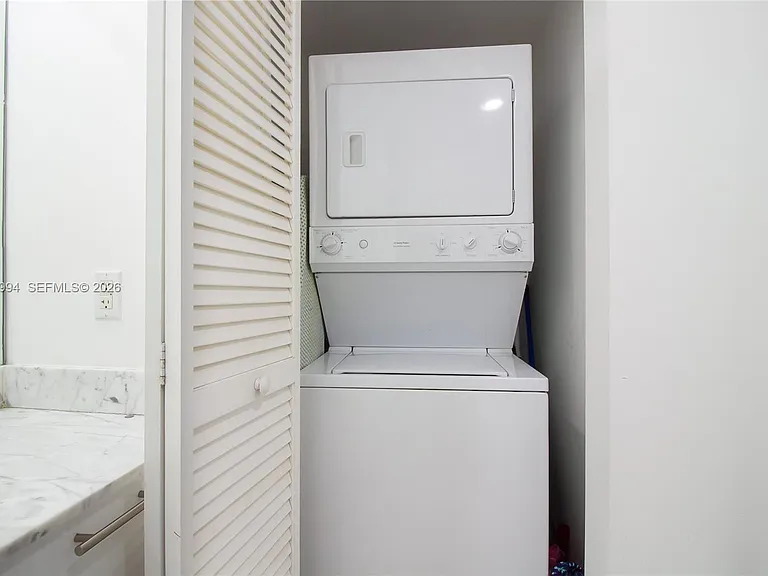 950 Brickell Bay Dr #1911 — Photo 20
