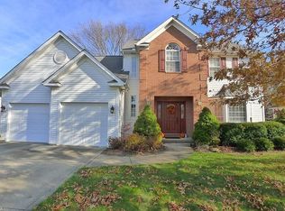 14499 Settlers Run, Strongsville, OH 44136