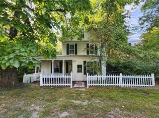 5 Baker Brook Rd, Newfane, VT 05345