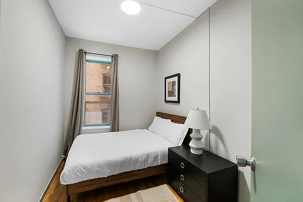 Rented by REAL New York | media 24