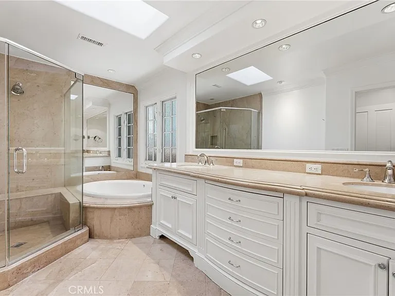 400 Pirate Rd — Photo 11