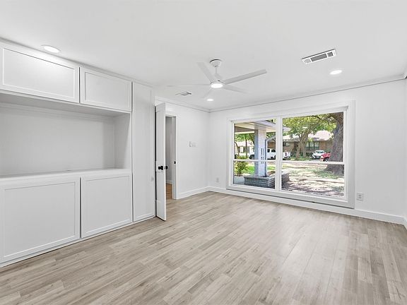 5th image of 11907 Renwick Dr
