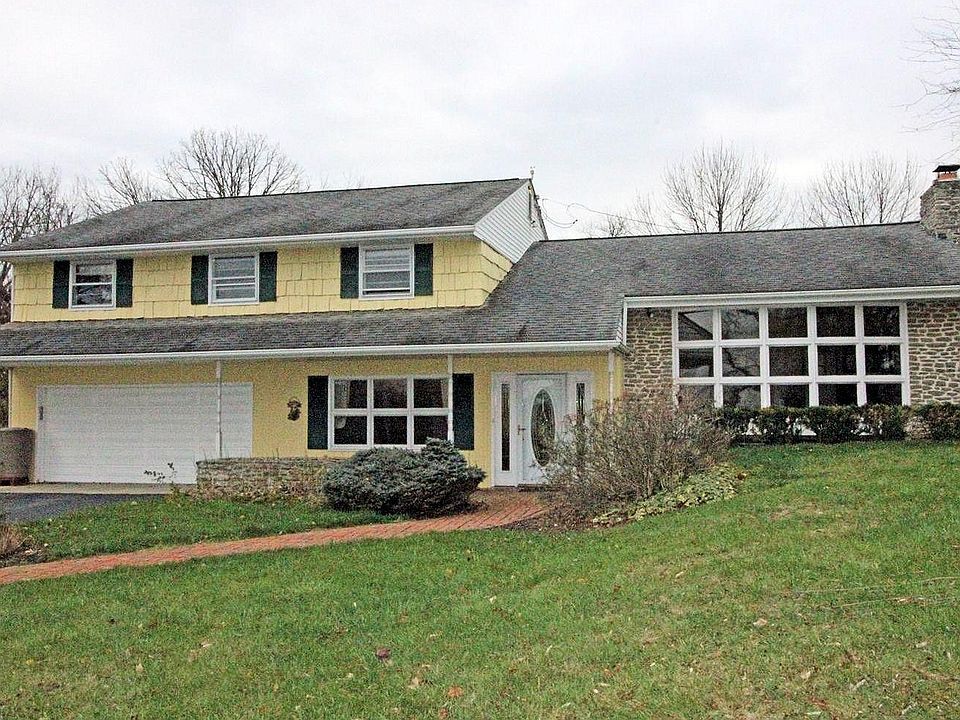 1st image of 808 McBurney Dr