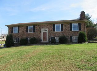 1007 Pawnee Dr, Elizabethtown, KY 42701