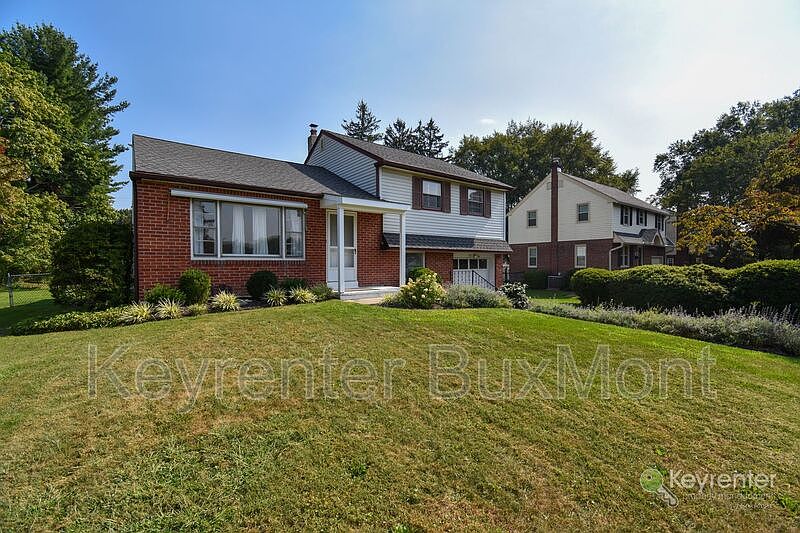 117 McConnell St, Doylestown, PA 18901 Zillow