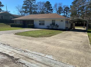 609 W Ave N, McComb, MS 39648