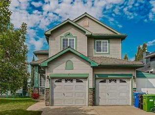 375 E Douglas Glen Gdns SE, Calgary, AB T2Z3T1