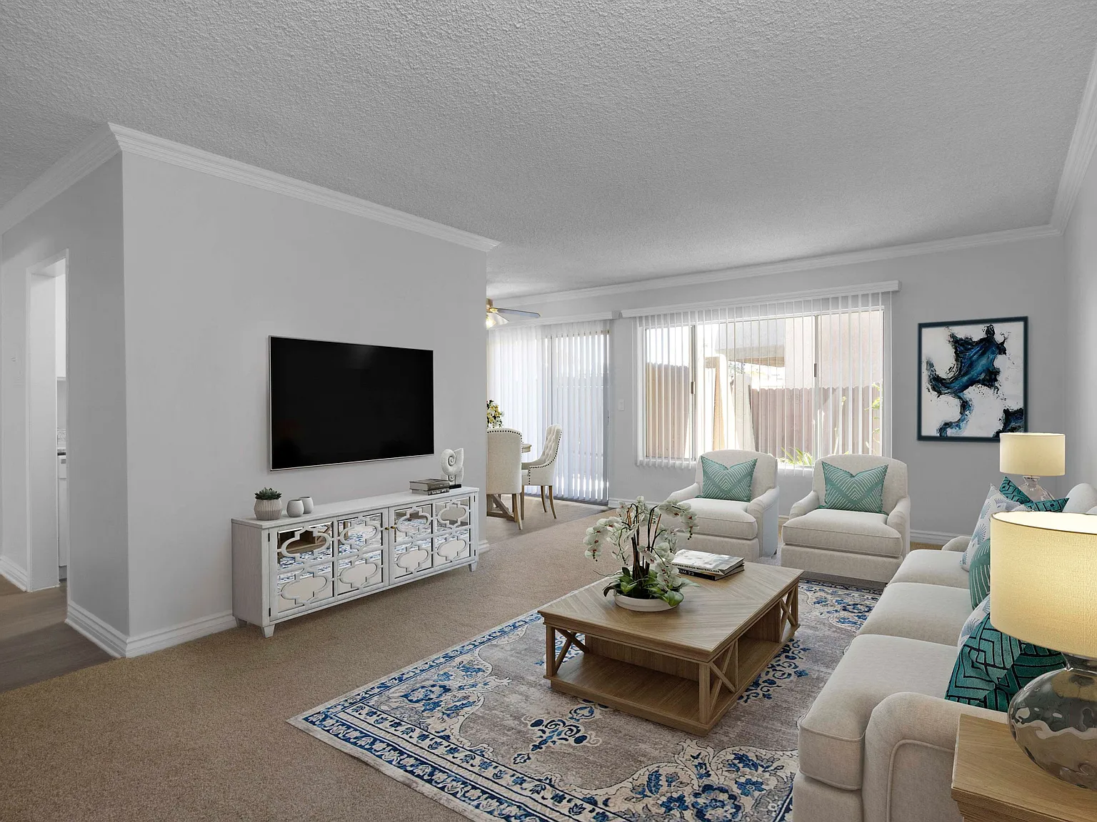 Los Arbolitos Huntington Beach Apartments — Photo 4
