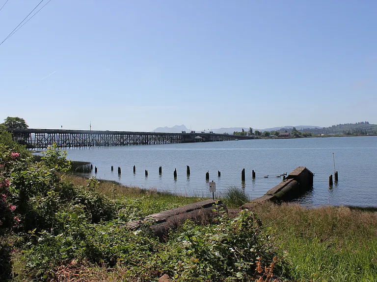 Yacht Club Apartments — Photo 5
