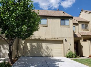 12 Timber Ridge Rd, Los Alamos, NM 87544