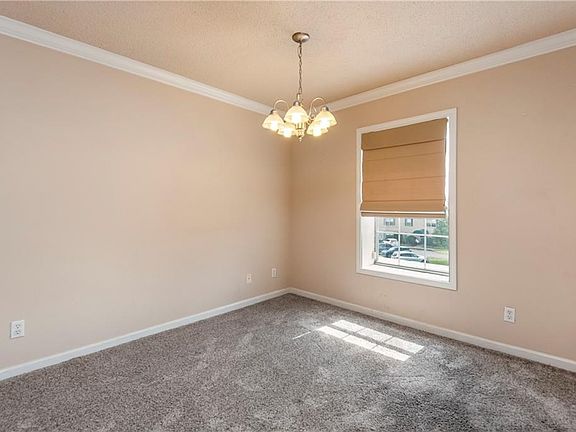 3rd image of 2511 Metairie Lawn Dr #113