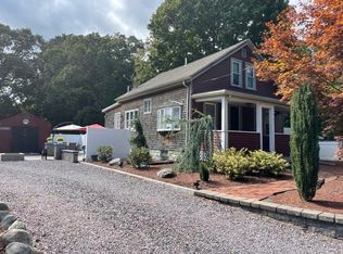317 Old Center St, Middleboro, MA 02346
