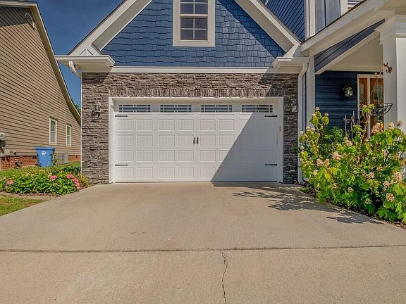 5th image of 8306 Glenshire Ln