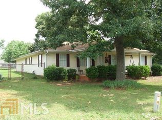 12196 Brown Bridge Rd, Covington, GA 30016