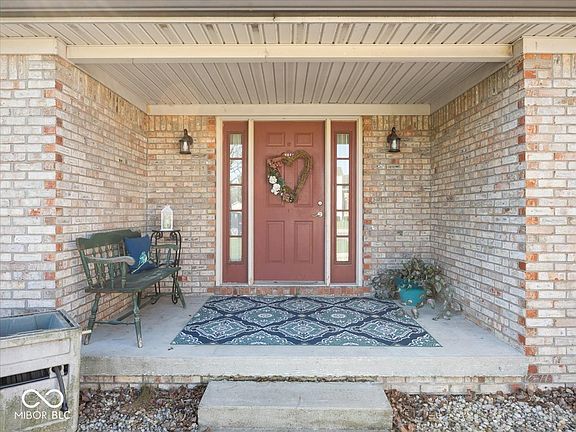 4th image of 1027 Summerway Dr