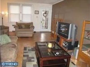 3221 Longshore Ave, Philadelphia, PA 19149
