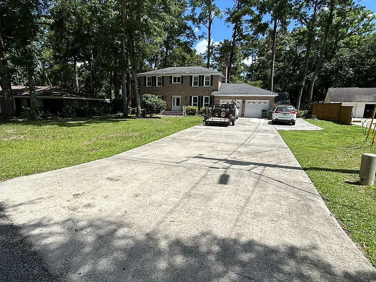 111 Arbor Rd — Photo 22