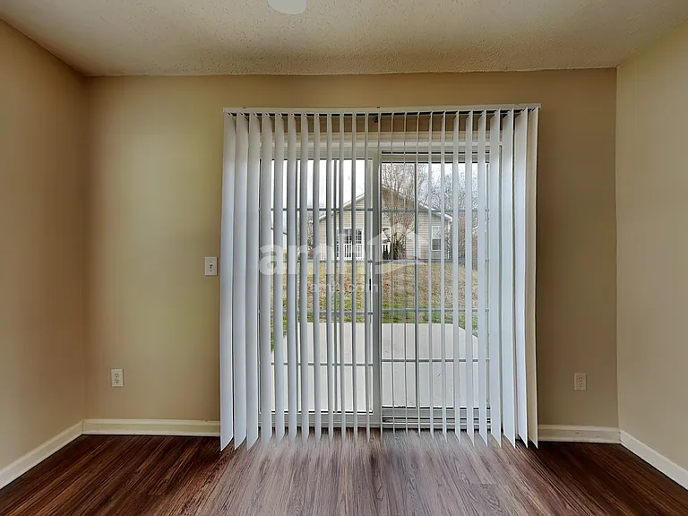 115 Bristol View Cir — Photo 18