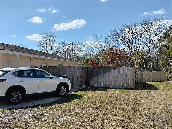 5th image of 6004 Hardrock Cir