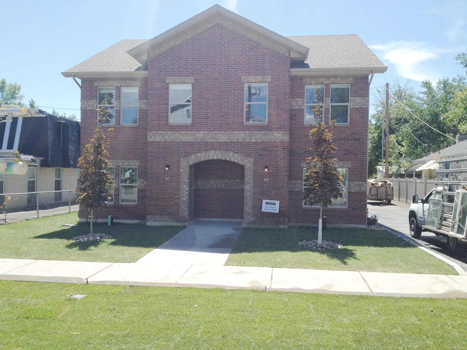 2 bed, 2.5 bath, 1300 sqft, $1,550 — Photo 1