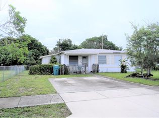 1430 NW 1st Ct, Boynton Beach, FL 33435