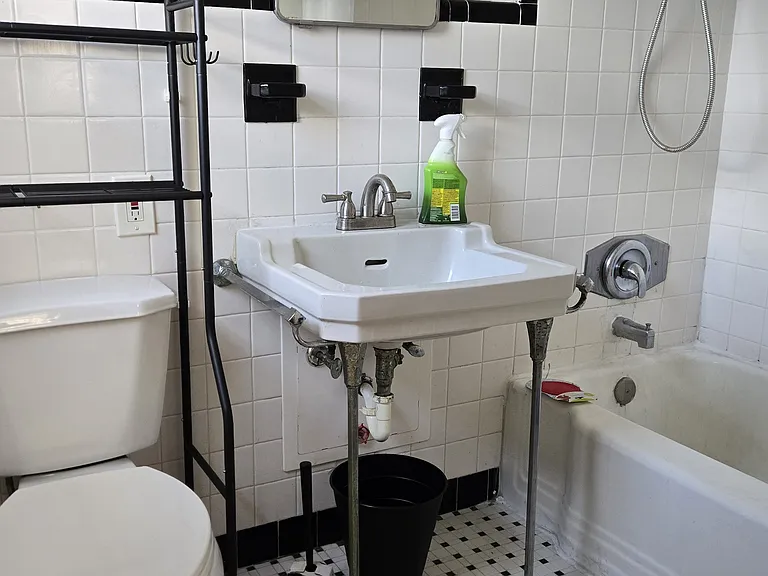 1836 Jackson St #4 — Photo 5