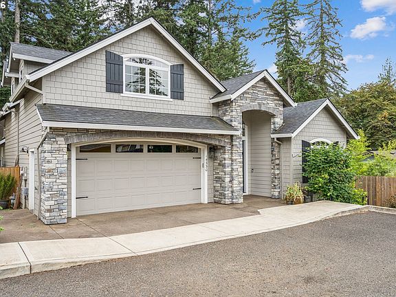 2nd image of 14330 SE Christenson Ct